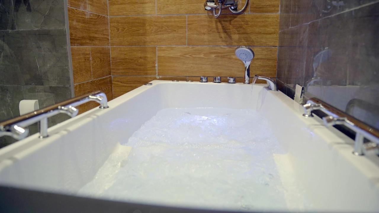 نزل خيال للشقق المخدومه Jizan Exteriör bild